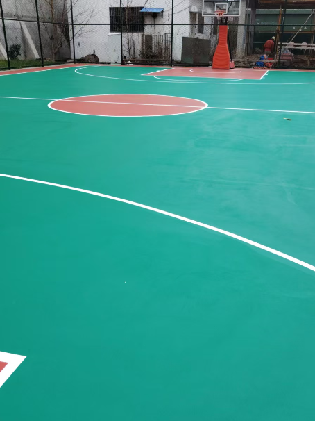 攸县 球场长期使用易出现地面开裂